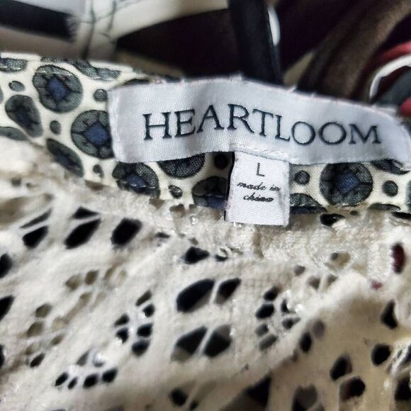 Heartloom Lace Back Sleeveless Blouse Large Black Beige Geo Print - Picture 6 of 7